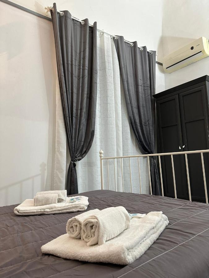 Etna Rooms CTA Exterior photo