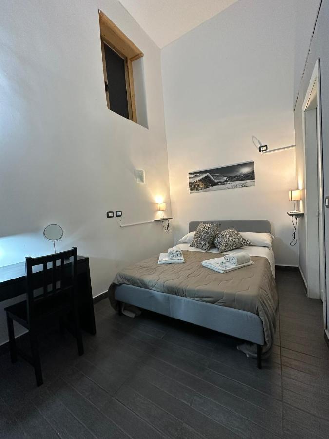 Etna Rooms CTA Exterior photo